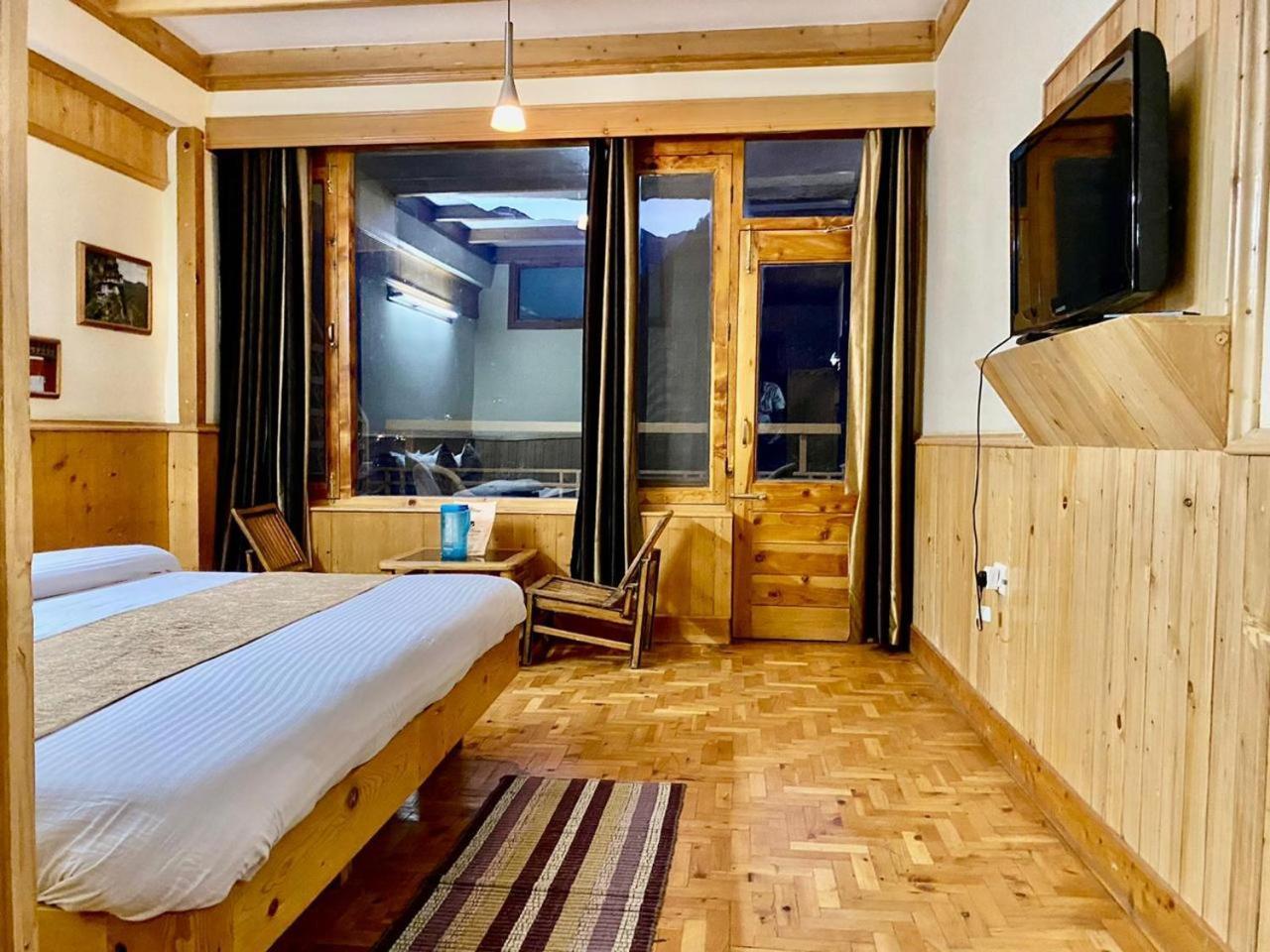 The Vashisht, Manali - A Four Star Luxury Hotel Kültér fotó